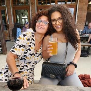 Meet your Posher, Clara